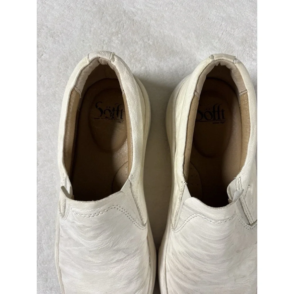 Sofft Women's‎ White Leather Slip-On Loafers Size 8M Comfort Shoes